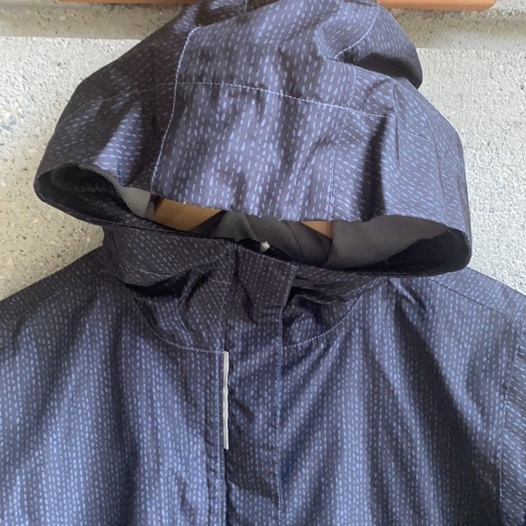 MEC Rain Jacket Black with Gray detail and fleece lining - Picture 3 of 10